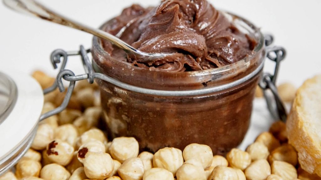 nutella fai da te crema di nocciole