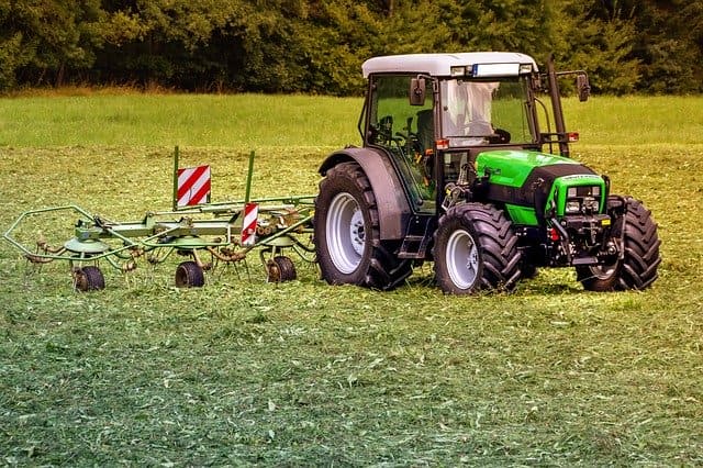 trattore agricolo immatricolato